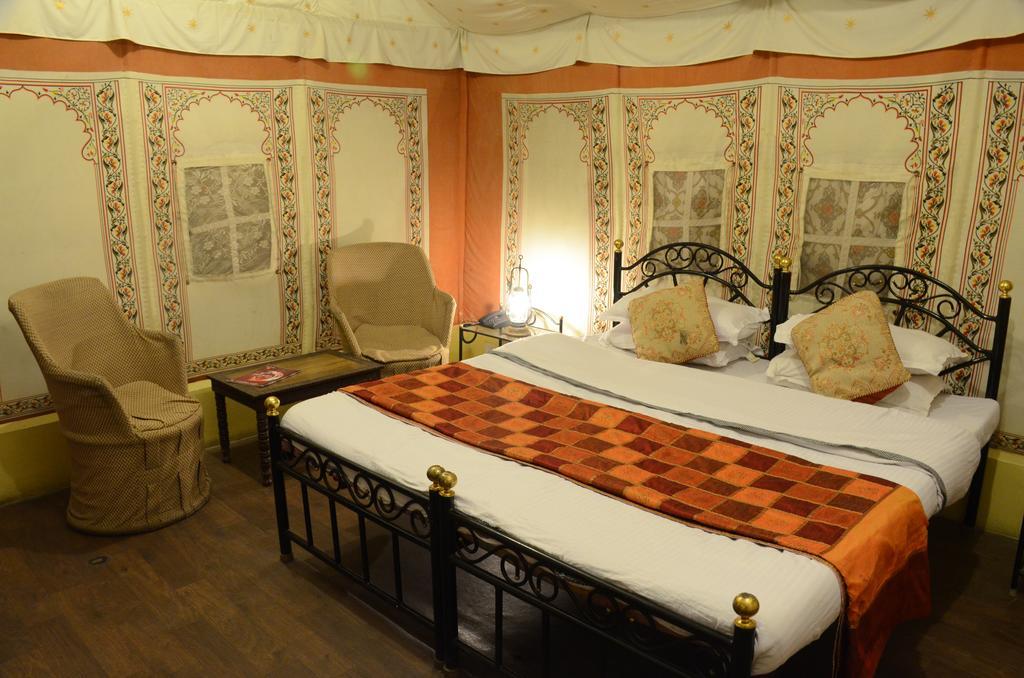 The Aravali Tent Resort Udaipur Quarto foto